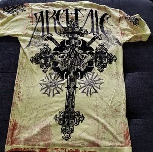 NWOT Affliction Archaic Cross Design Size L